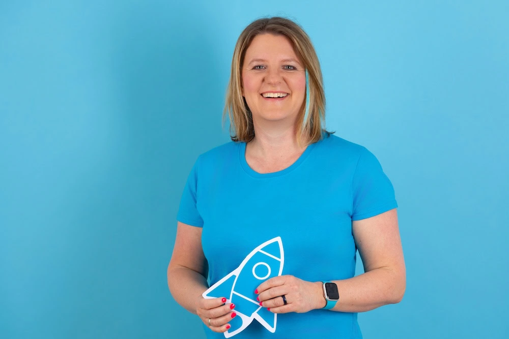 Steffi Krüger mit Rakete - Let’s go